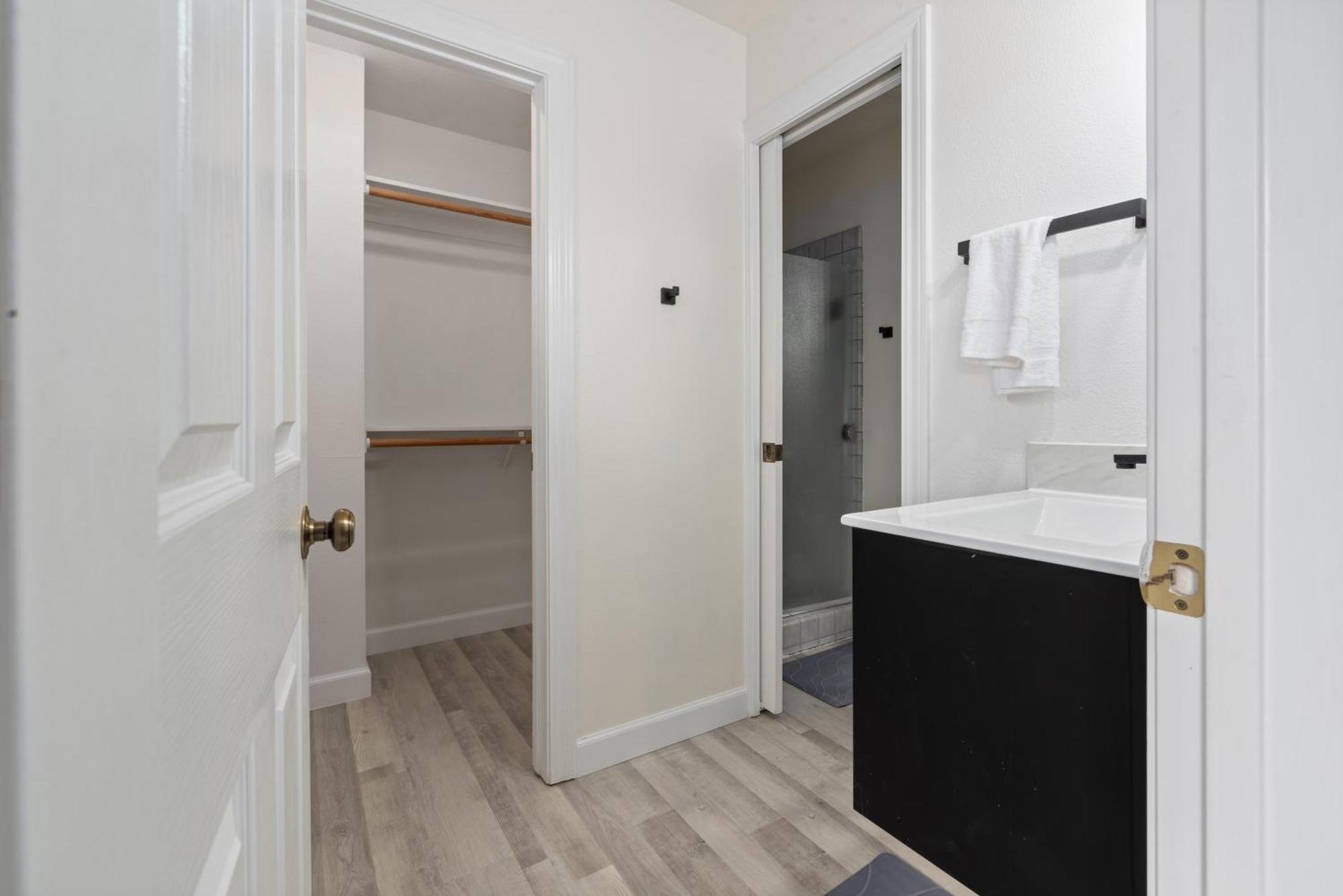 Luxury Family Sleeps 20 * Coarsegold